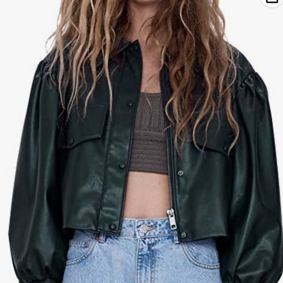 Zara woman’s green cropped faux leather jacket - Picture 4 of 7
